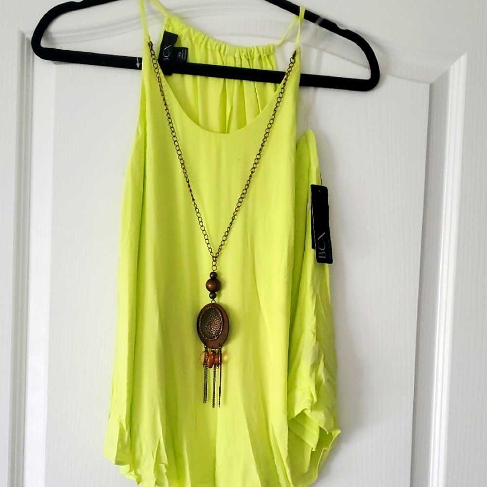 BCX Women's Lime Green Sleeveless Top
